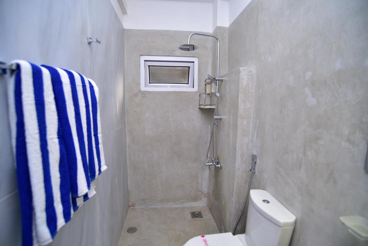 Lily Holiday Apartments 希克杜沃 外观 照片